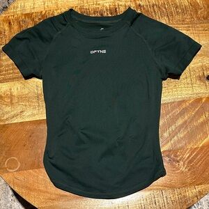Dfyne IMPACT top. Color: GREEN